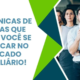 Equipe de corretores sorrindo, demonstrando confiança e domínio em técnicas de vendas no mercado imobiliário.